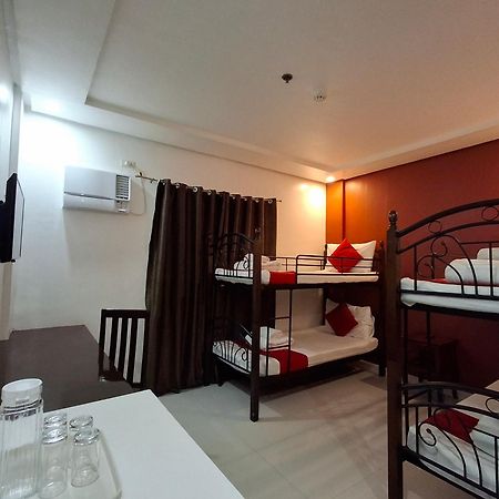 Royale Parc Hotel Puerto Princesa Palawan Bagian luar foto